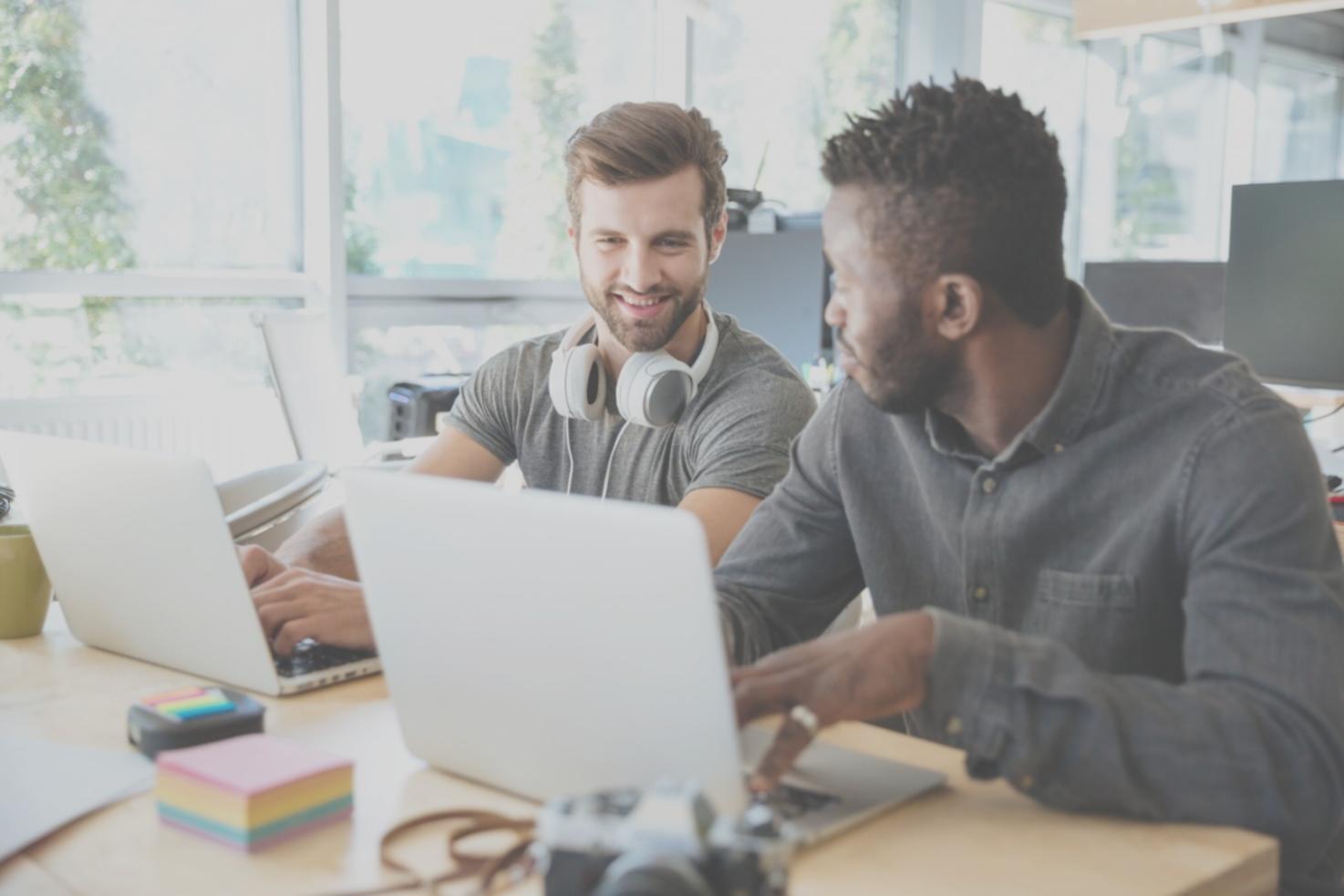 Session de formation pratique en groupe